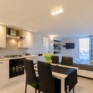 Appartement Al Rifugio Di San Massimo, Beautiful With Terrace Surrounded By Nature In, Rapallo